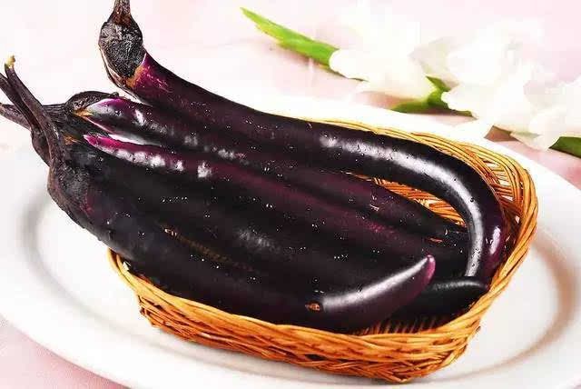 月子期间可以吃茄子吗