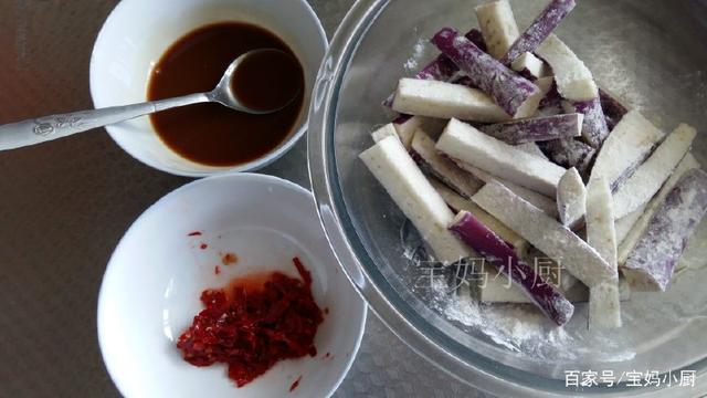 茄子裹干面粉做法
