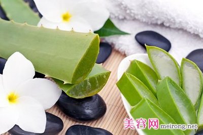 自做芦荟面膜