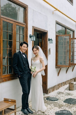 婚纱照不能挂客厅吗