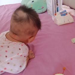 如何逗宝宝笑出声