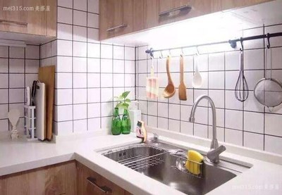 厨房必须是防火材料吗