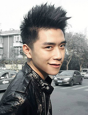 男脸型长适合什么发型