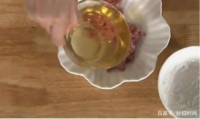 厨房有膻味怎样去除