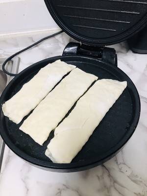 电饼铛萝卜丝豆腐卷