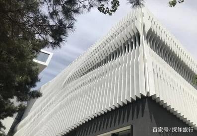 波浪形侧墙板的作用分析（波浪形侧墙板在建筑领域的应用） 钢结构跳台施工 第5张