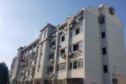 育绿小区房价