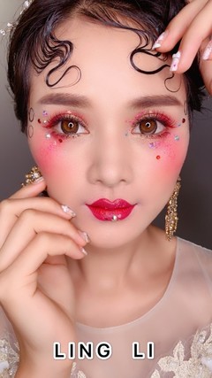 如果学化妆