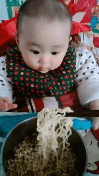 十个月宝宝可以吃葱花吗
