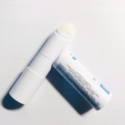 女生润唇膏哪个牌子好