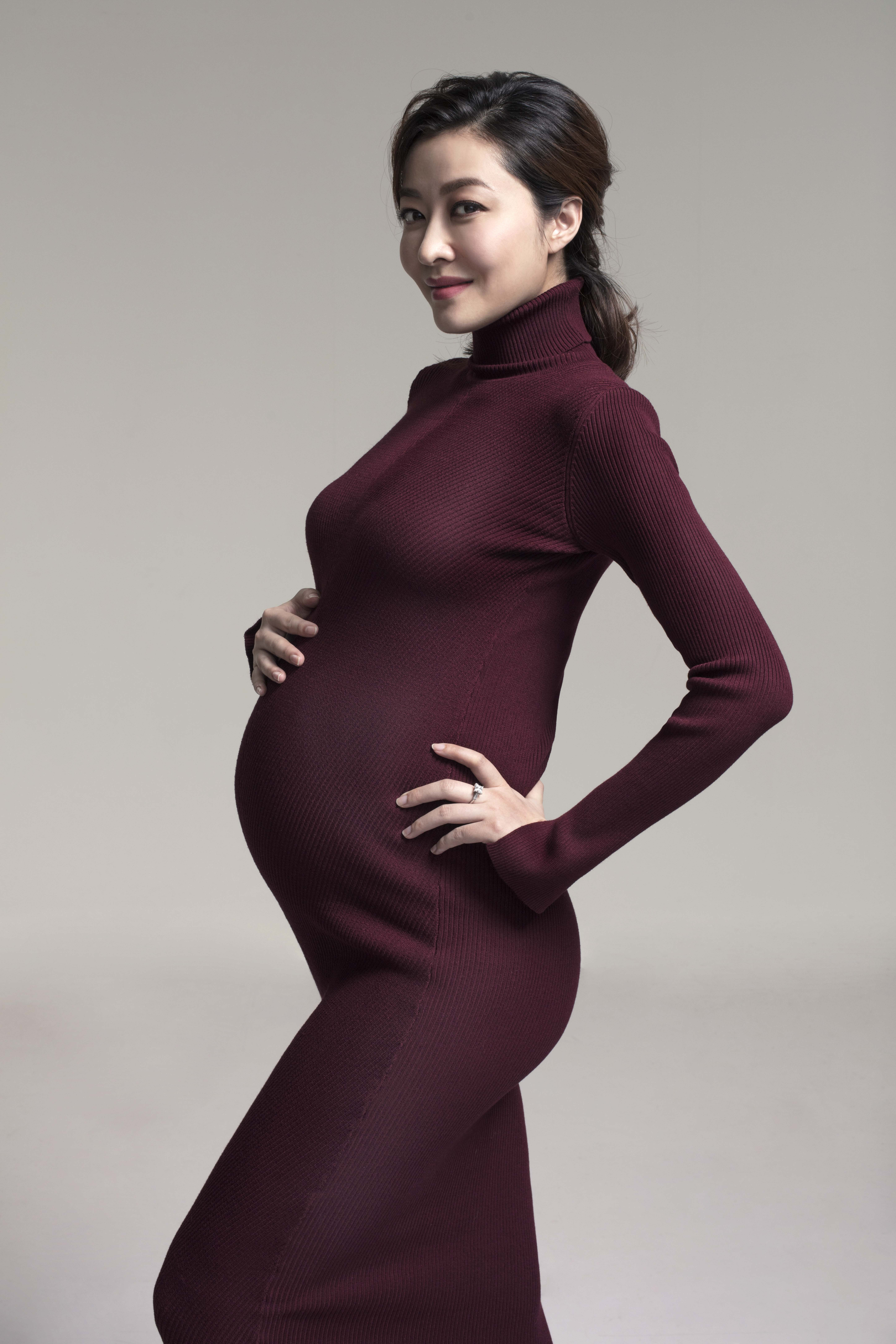 丰满孕妇