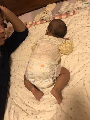 月子里的宝宝拉肚子是怎么回事