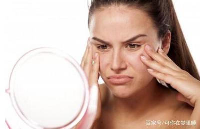 脸上的痘痘几个月都不消