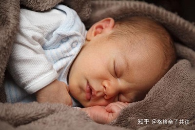 宝宝多大可以正常开灯