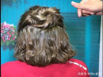 半丸子头短发烫发