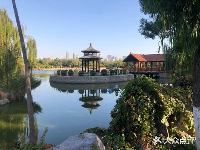 天津塘沽河滨公园