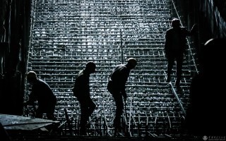 大连西安路地铁站出口
