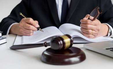 请刑事律师辩护