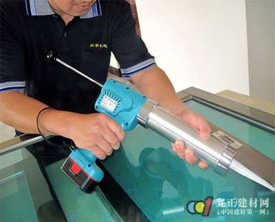 玻璃胶自动打胶机