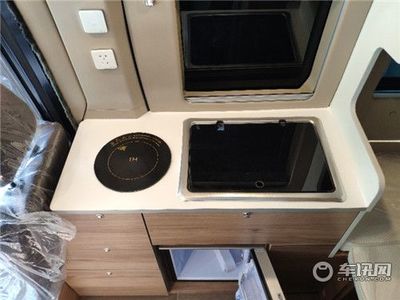 开放式厨房洗菜盆放哪里