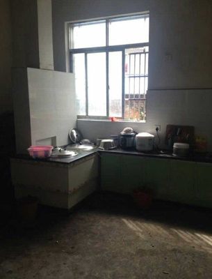 自建房厨房排烟口高度6