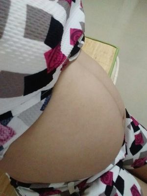 怀孕七个月不显怀正常吗