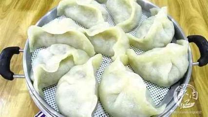 莲藕香菇猪肉馅饺子的做法