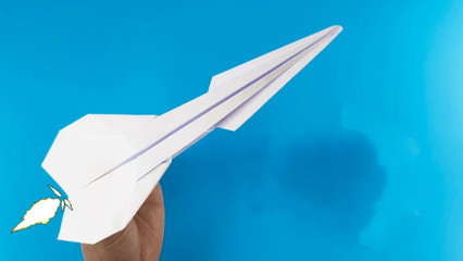做帅气纸飞机教程视频下载