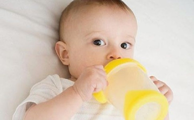 6个月宝宝要吃多少奶粉