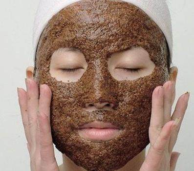 鸡蛋清敷面膜