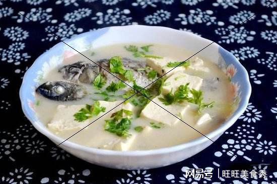 乌贼豆腐汤的做法大全家常