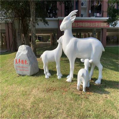 玻璃钢雕塑价格
