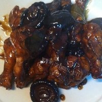 正宗的香菇女烤鸭