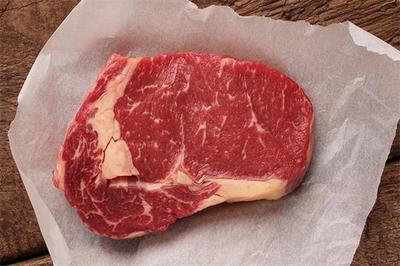 怀孕初期可以吃牛肉