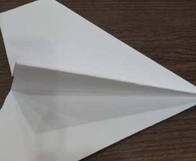 返回纸飞机怎么折视频