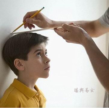 梦见跟别人吵架打架