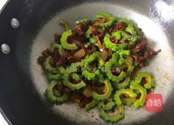 腊肉豆豉的家庭制作方法