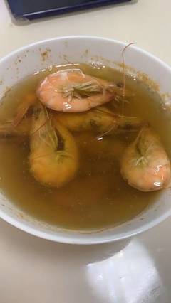 吃虾可以喝奶粉吗