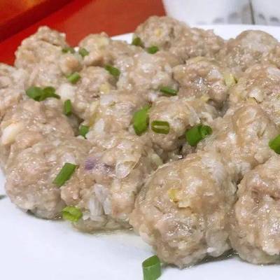 香菇肉菜包作者