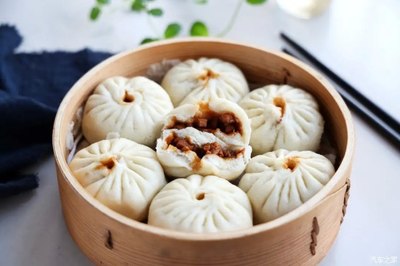 香菇丁包子