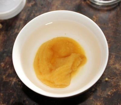 老人蜂蜜一天要吃多少合适