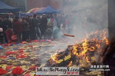 做梦梦到拜菩萨