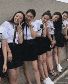 女生问你裙子好看嘛