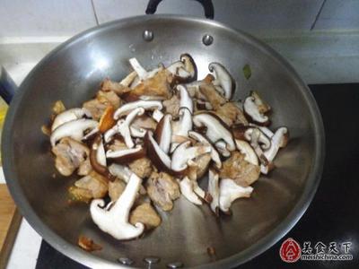 排骨 香菇 可以红烧