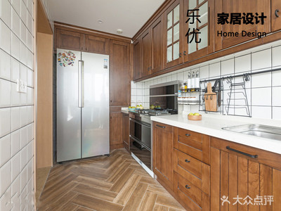 日式风格吊顶厨房材料