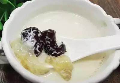 怀孕多久可以吃鱼胶
