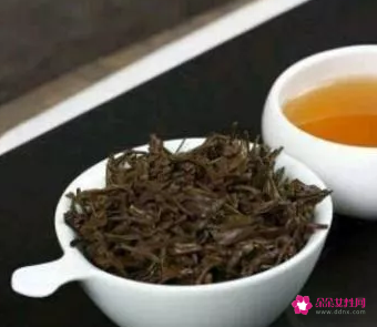 绿茶和乌龙茶哪个减肥效果好