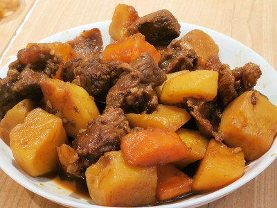 土豆炖牛肉怎么炖好吃