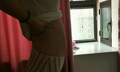 4个月孕妇肚子有多大