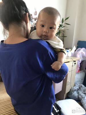 宝宝两个月鼻塞怎么办